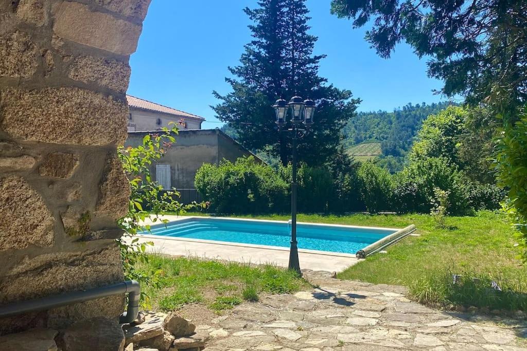 La Joannassiène, maison Ardéchoise de caractère Extérieur photo