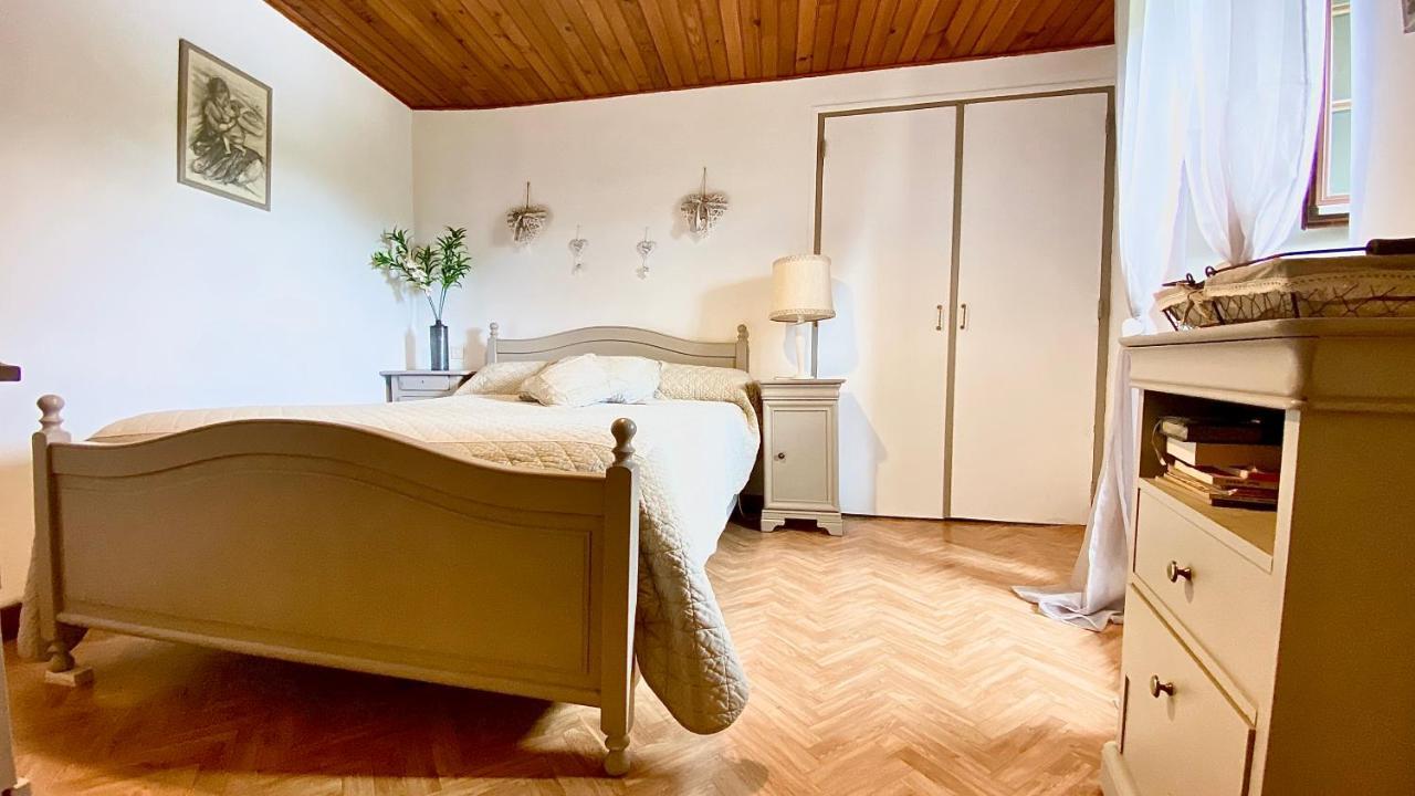 La Joannassiène, maison Ardéchoise de caractère Extérieur photo
